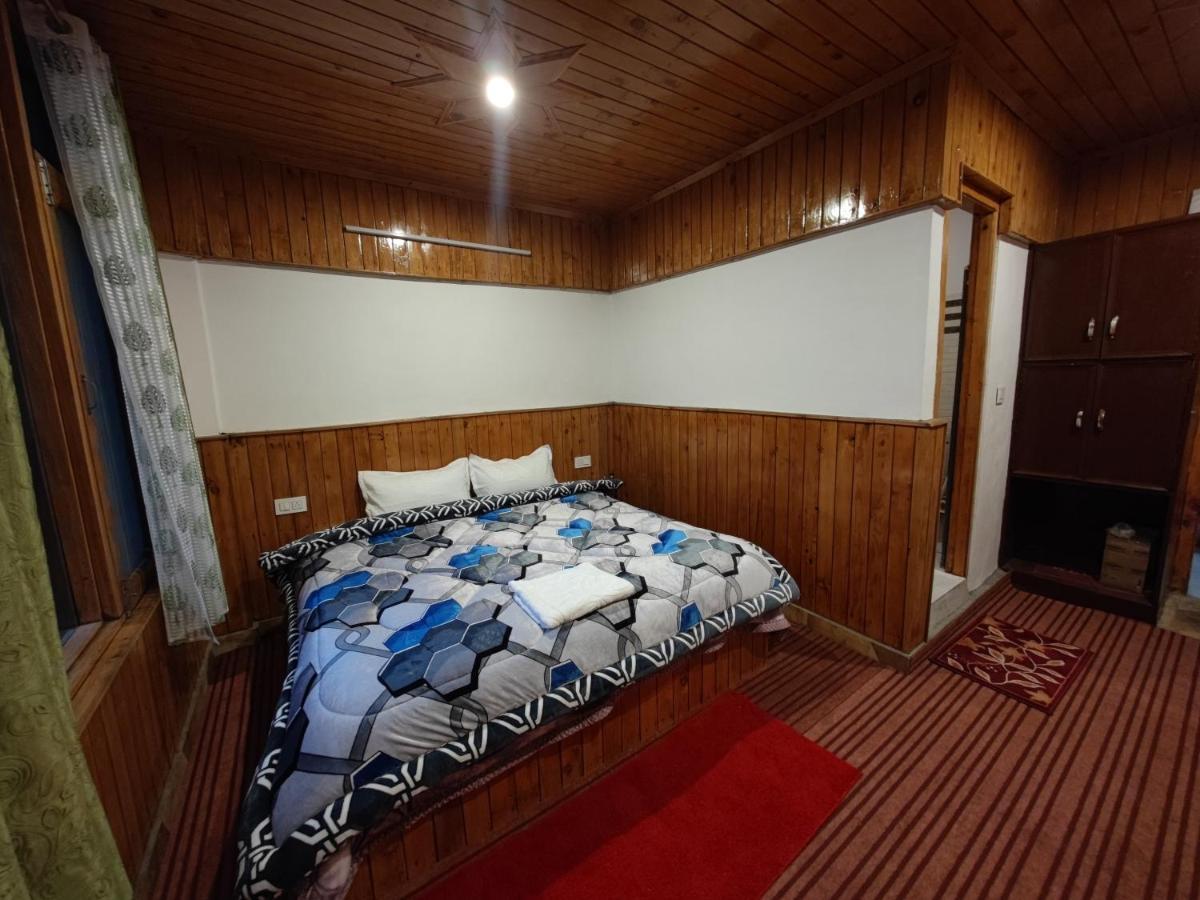 Freebird Nest 2 Stays & Cafe Jibhi Dış mekan fotoğraf