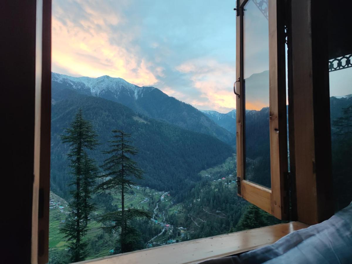 Freebird Nest 2 Stays & Cafe Jibhi Dış mekan fotoğraf