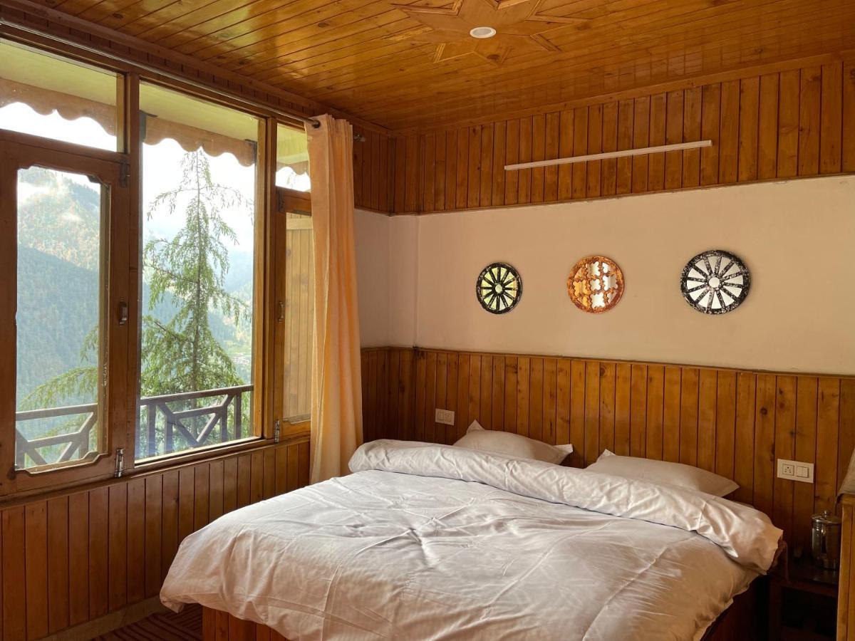Freebird Nest 2 Stays & Cafe Jibhi Dış mekan fotoğraf
